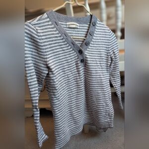 Anthropologie Gray Striped V-Neck Sweater